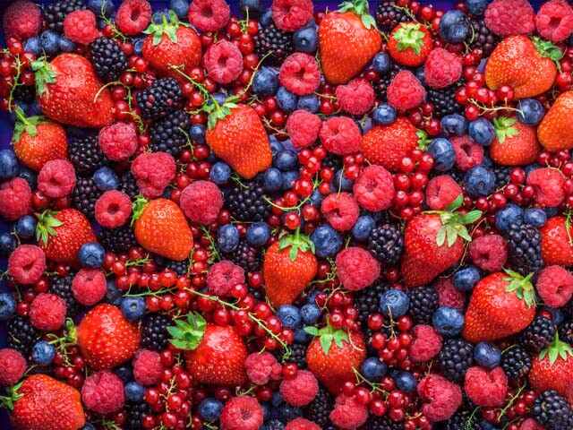 Supercharge Your Sight: Eye-Healthy Superfoods for Better Vision 25 Berries - Eye-Healthy Superfoods